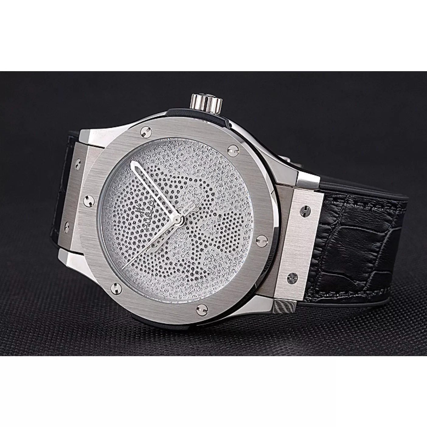 Best AAA Replica Sites Hublot Classic Fusion Diamond Skull Dial Stainless Steel Case Black Leather Strap 622814 0203